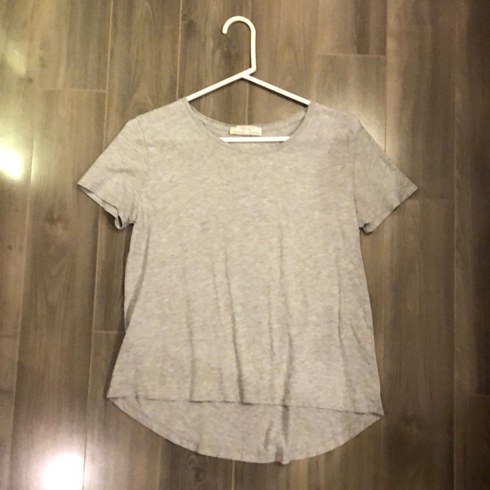 Plain grey T-shirt
